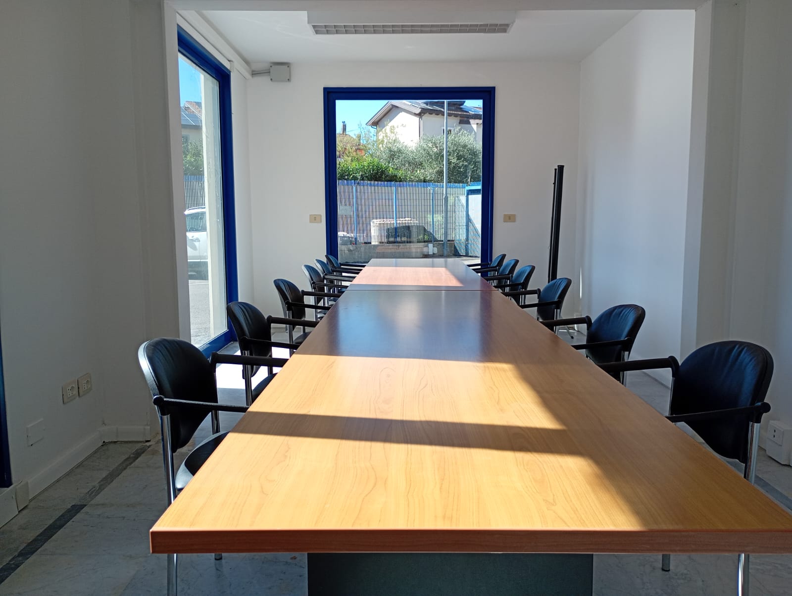 Ex Scam, centro uffici La Spezia. Uffici in affitto a La Spezia. Sala riunioni, conferenze in affitto