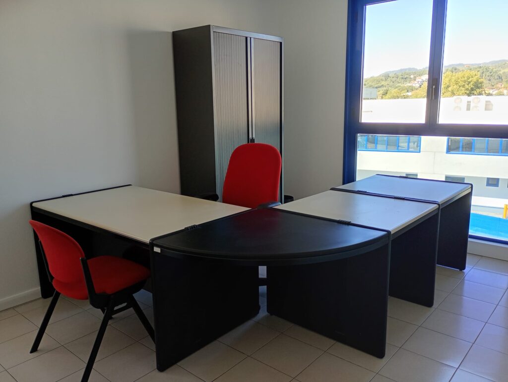 Ex Scam, centro uffici La Spezia. Uffici in affitto a La Spezia.