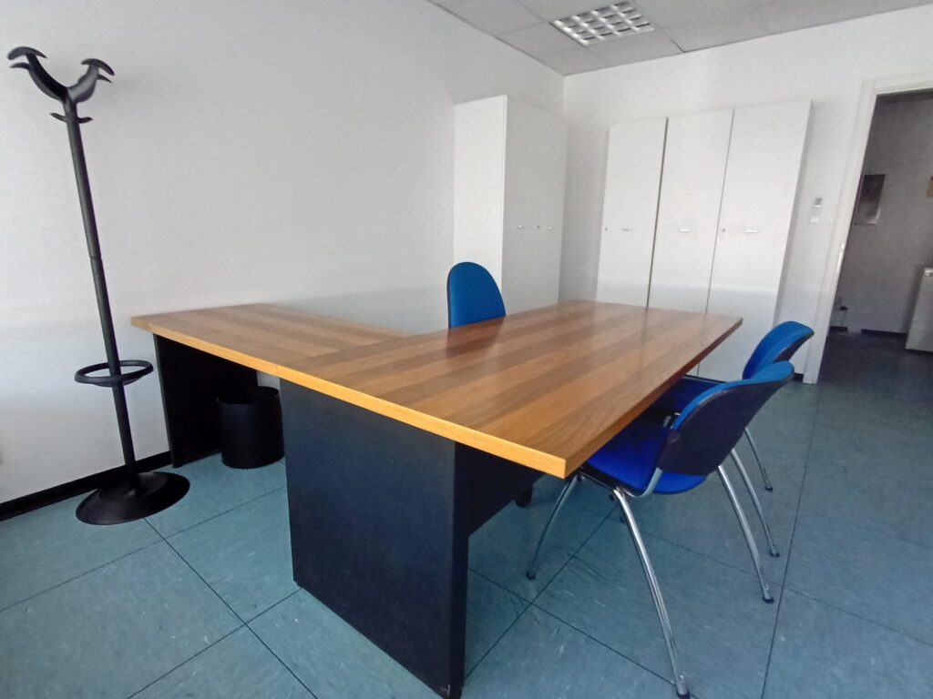 uffici in affitto la spezia ufficio spazio commerciale affitti ex scam (1)