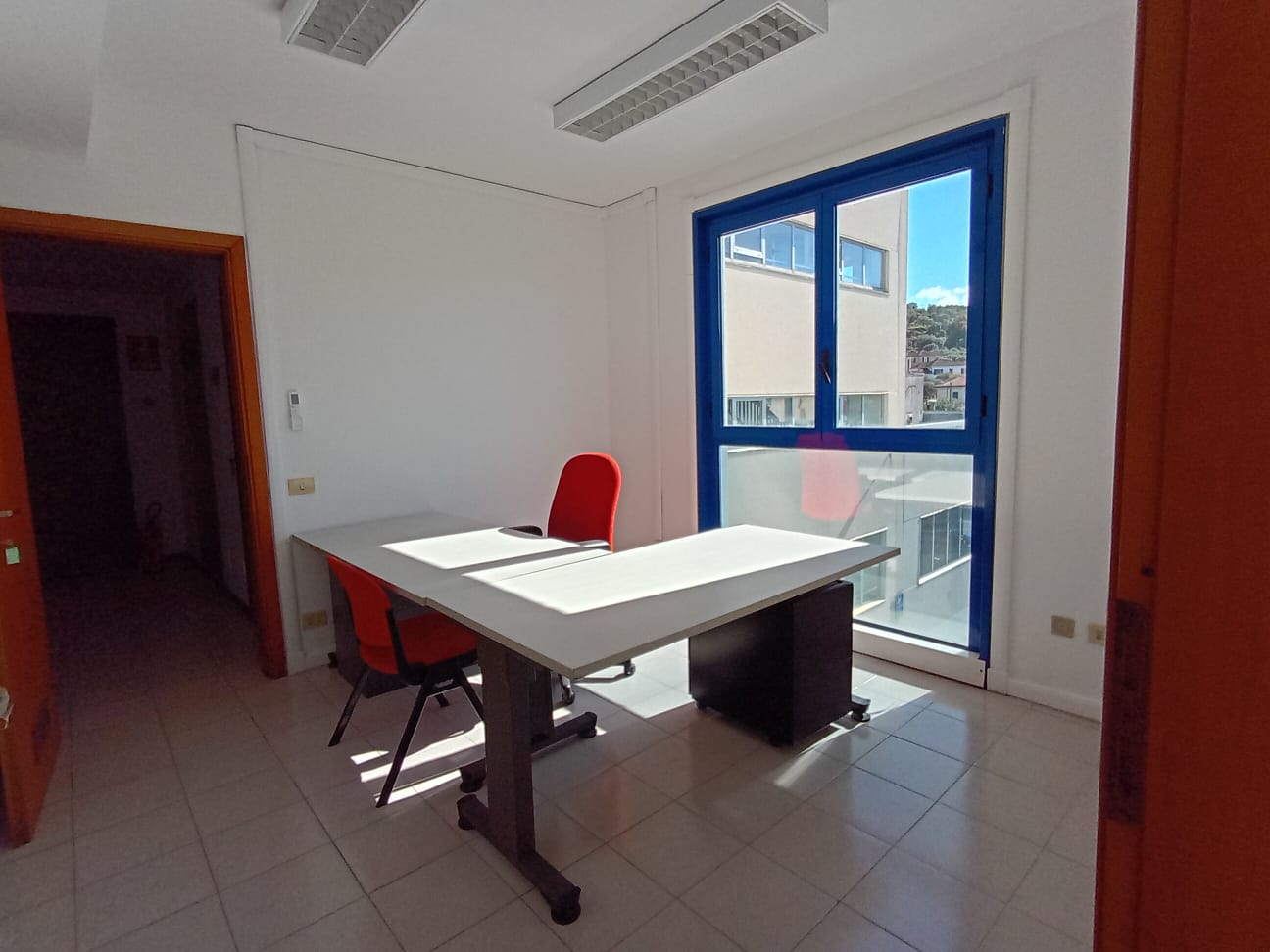 Ex Scam, centro uffici La Spezia. Uffici in affitto a La Spezia.